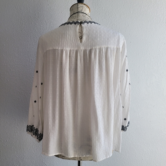 KNOX ROSE White Boho Top - Picture 3 of 7